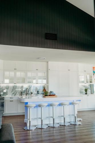 Lake Moogerah Kitchen 